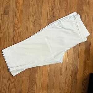 Kim Rogers White Capri Pants  20W